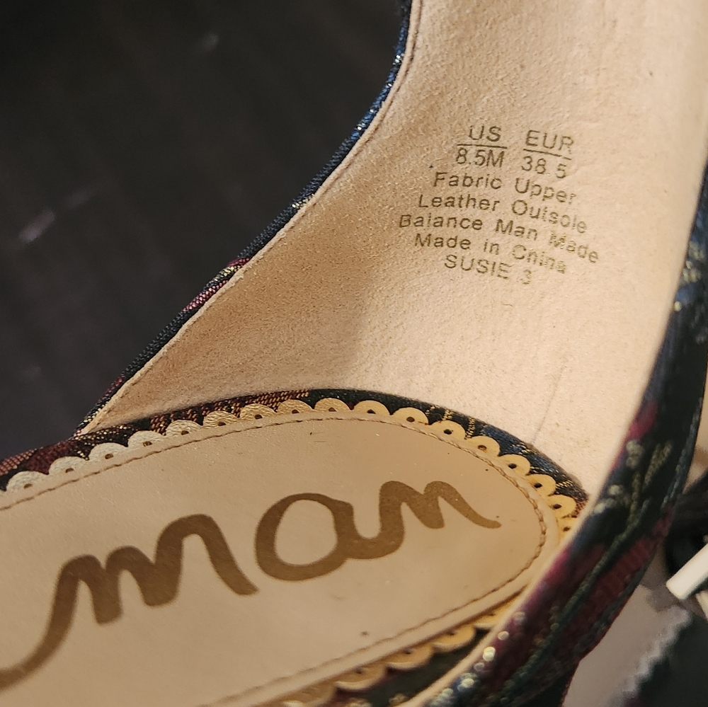 Sam Edelman Brocade Susie Floral Bird Print Strap Heel Black, Pink, and Blue 8.5 - Picture 6 of 7